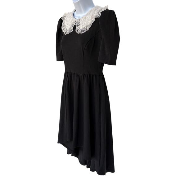 Scarlet Darkness Gothic Wednesday Addams Style Dress with Lace Collar size S - Picture 5 of 12